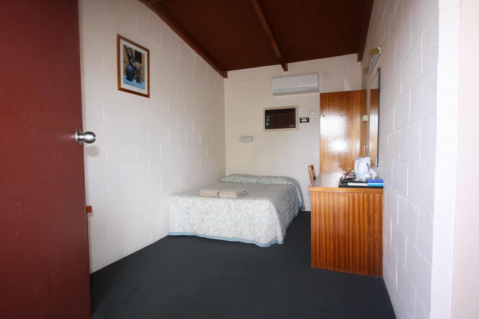 Copper City Motel Cobar Kültér fotó